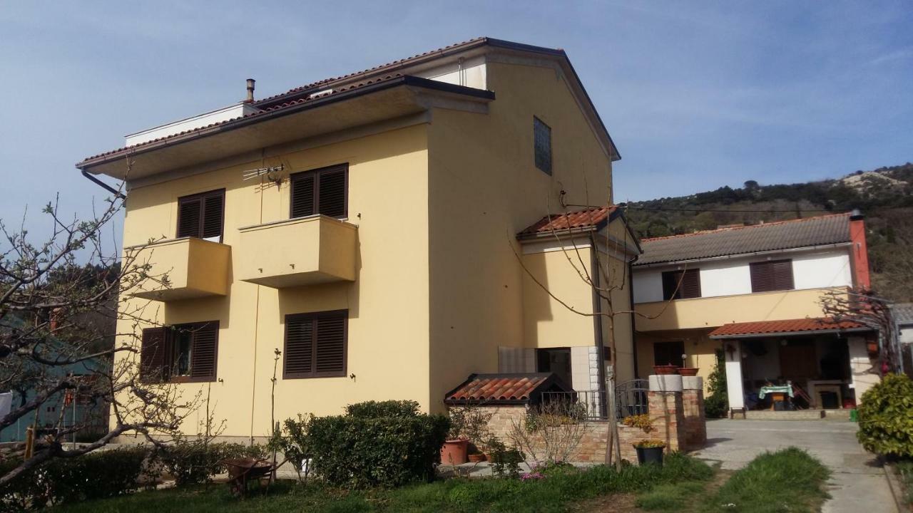 Begovi Dvori Apartamento Rab Town Exterior foto